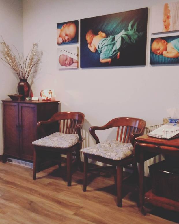 winnipeg-therapy-waiting-room